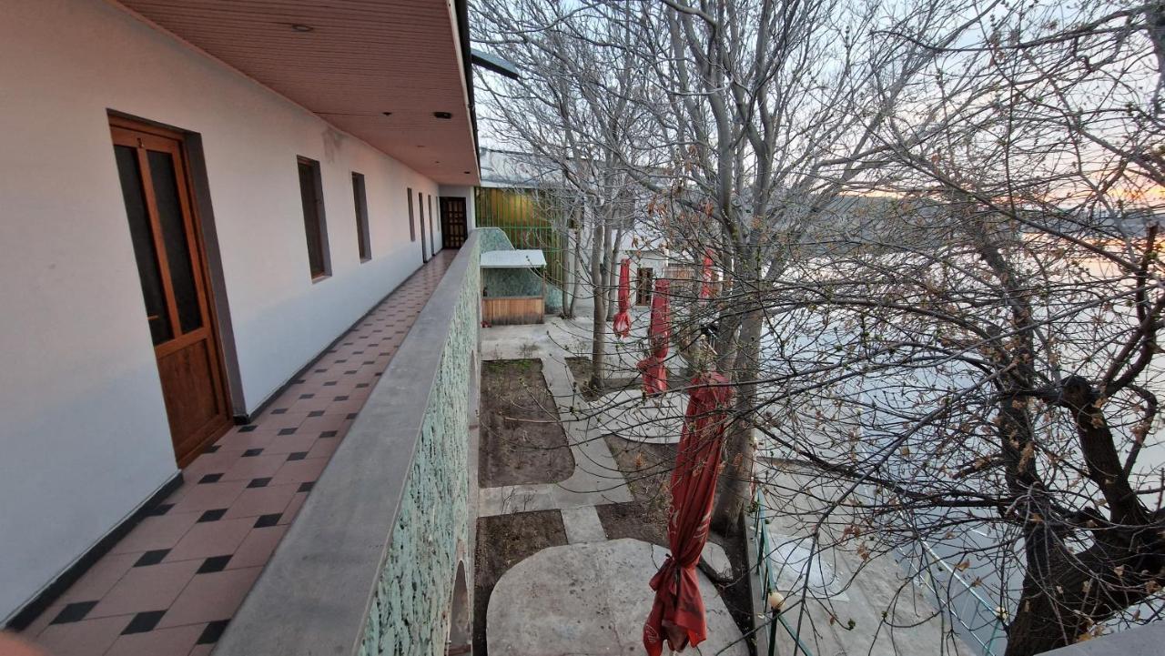 Polo Hotel Yerevan Exterior photo